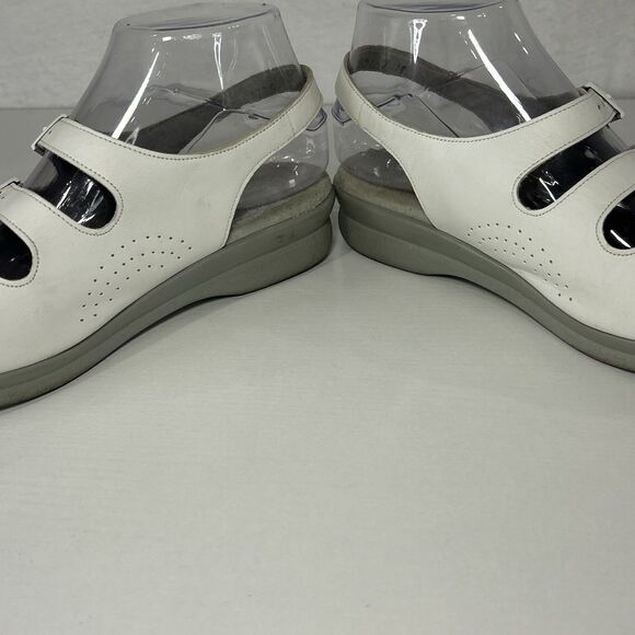 SAS Women’s Size 7 M Tripad Comfort Trio II 3 White Strap Leather Sandals - Picture 3 of 7
